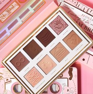 PLOUISE EYESHADOW PALETTE COOL PURPLE, PINKS, BROWNS & SHIMMERS